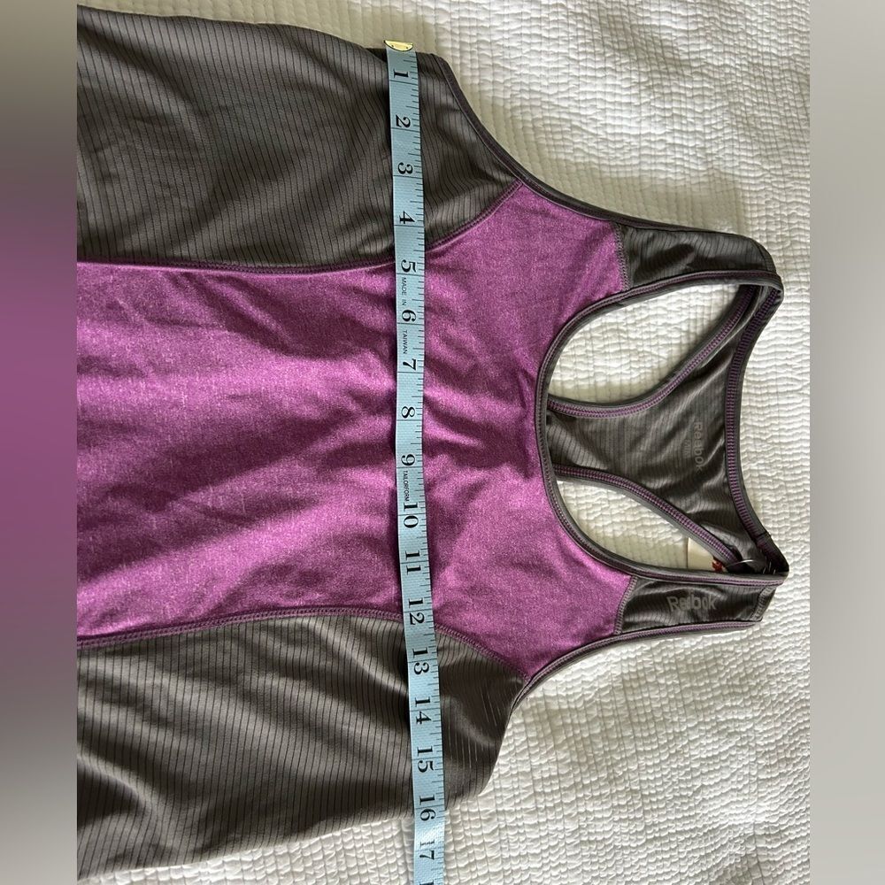 Reebok Women's New Purple & Gray Athletic Tank Top Size Medium - Picture 10 of 11